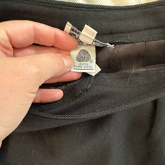 Vintage Black Pure Wool Pencil Skirt Old Money Iconic Quiet Luxury Business - Picture 4 of 7